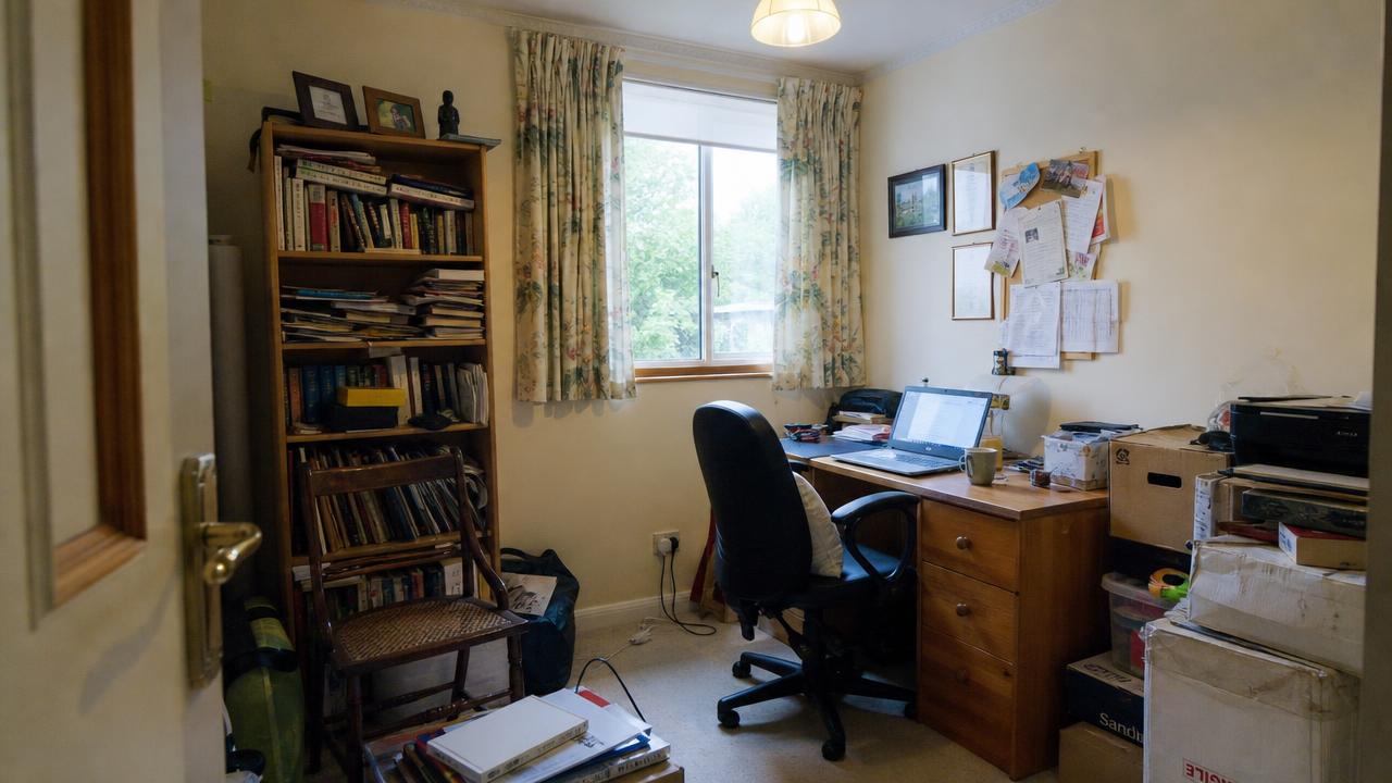 Home office — before